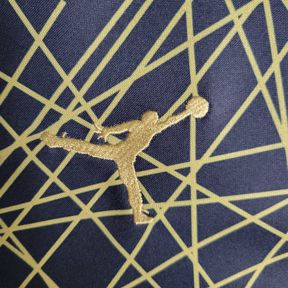 PSG Black and Gold Special Kit